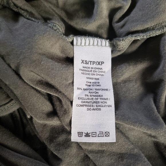 Garage Wrap Cropped Spaghetti Strap Cropped Tank Top XS‎ - Picture 3 of 5